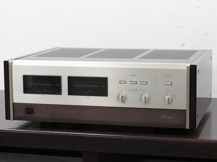 アキュフェーズ Accuphase P-300V パワーアンプ