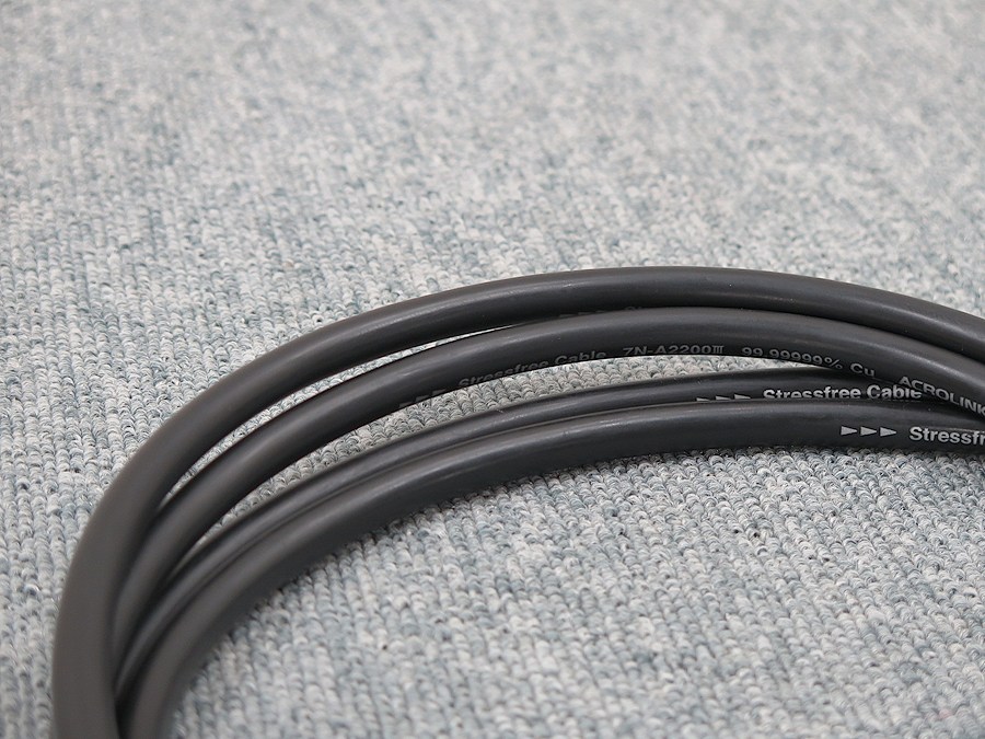 アクロリンク ACROLINK 7N-A2200Ⅲ(1.0m) RCAケーブル @33354 / 中古