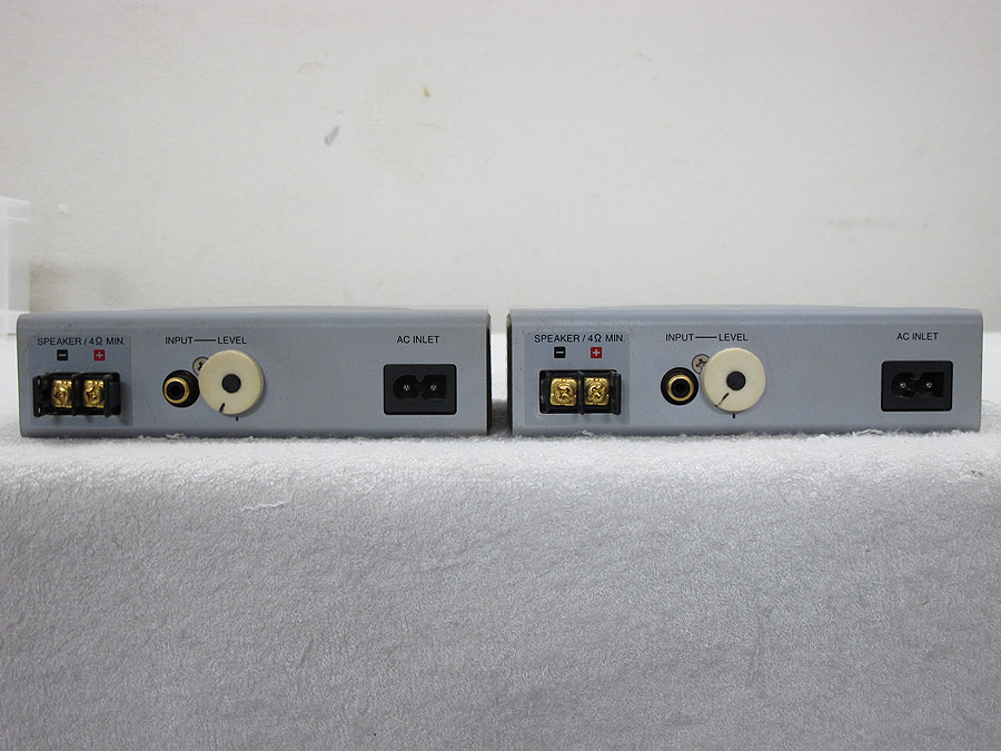 Flying mole DAD-M1 パワーアンプ FLYING MOLE DAD-M1 デジタルパワーアンプ