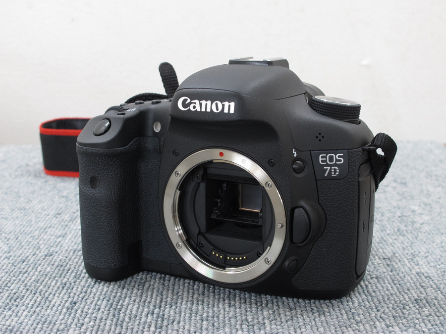 キヤノン Canon EOS 7D ボディ BGE7付 カメラ 33858 / 中古オーディオ買取、販売、通販のショップアフロオーディオ横浜