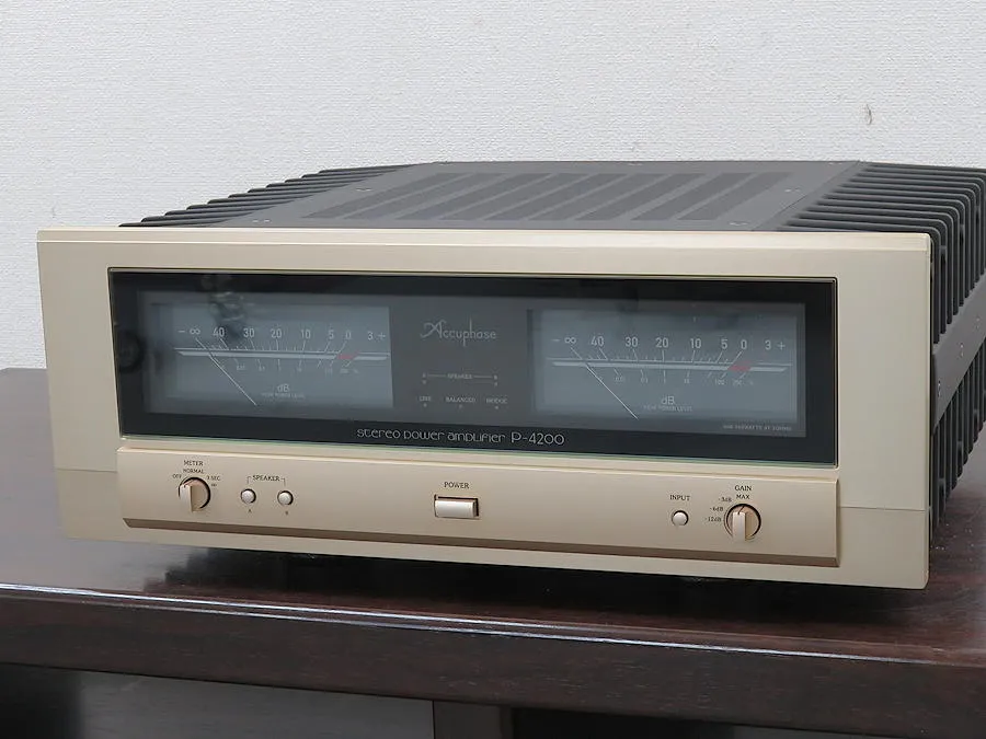 アキュフェーズ Accuphase P-4200 パワーアンプ