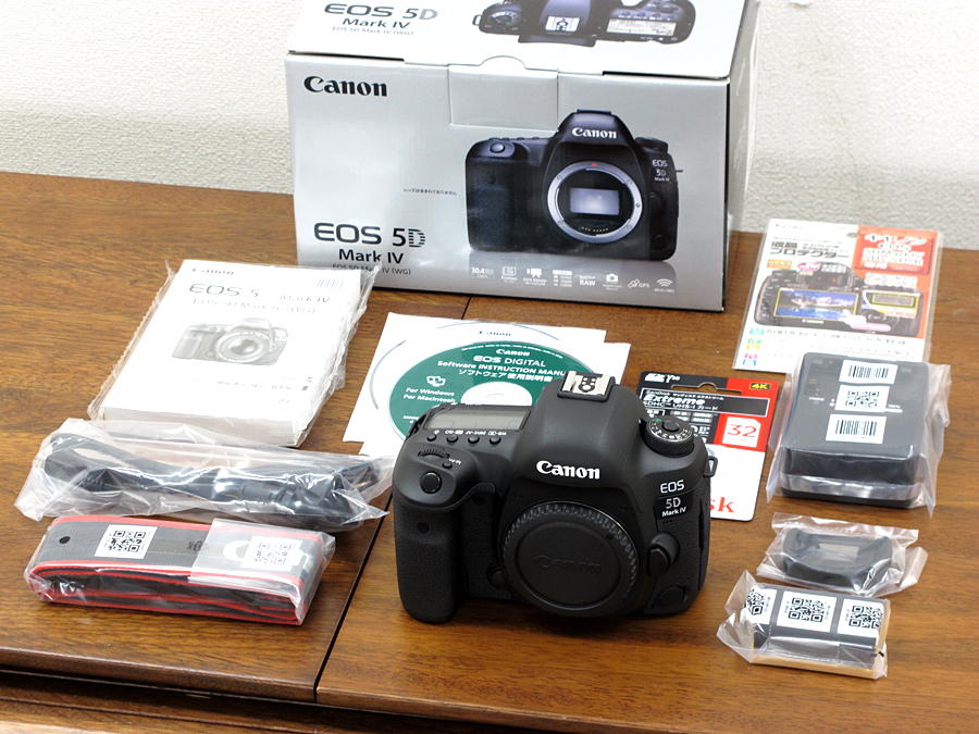 キヤノン Canon EOS 5D Mark IV ボディ カメラ 元箱付 @34593 / 中古