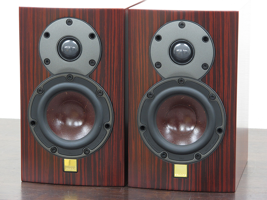 美品】 ダリ DALI MENTOR MENUET SE スピーカー @34746 / 中古