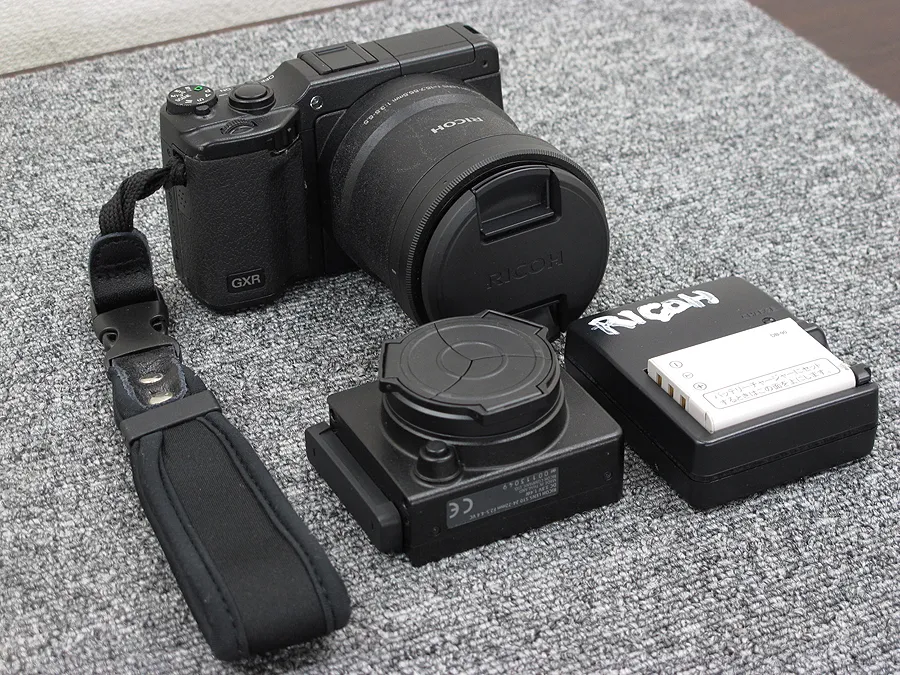リコー RICOH GXR S12 A16 レンズ付 カメラ