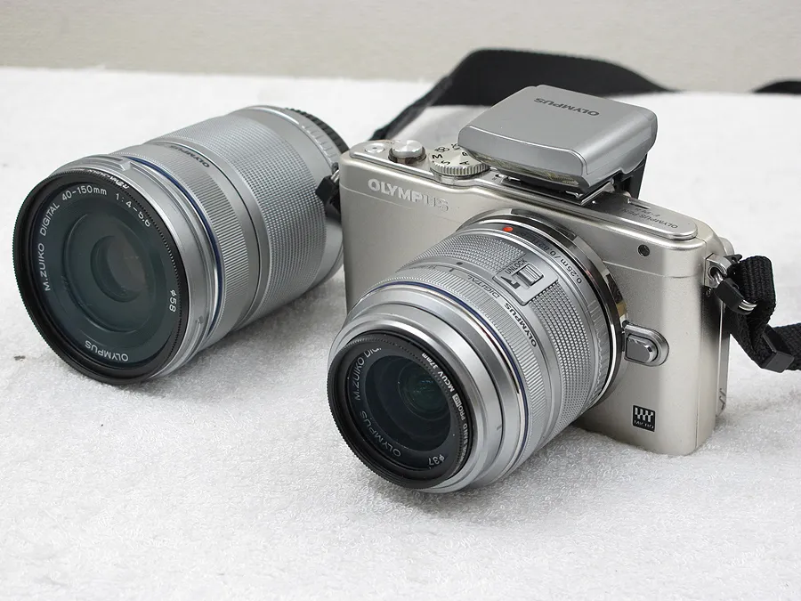 OLYMPUS PEN Lite E-PL6 ダブルズームキット カメラ