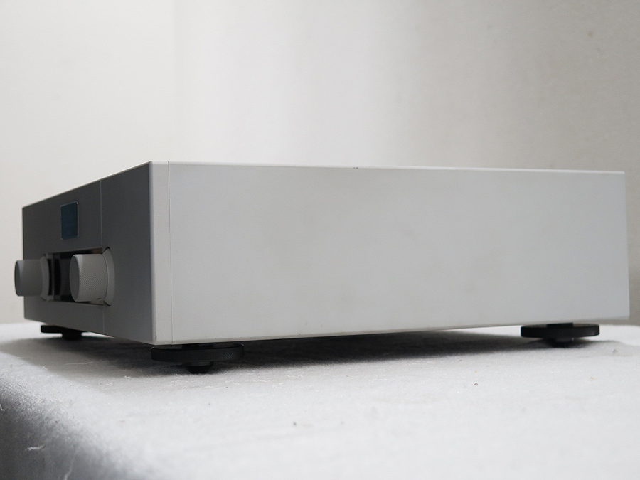 ゴールドムンド GOLDMUND MIMESIS 27.8 プリアンプ 元箱 @35066 / 中古