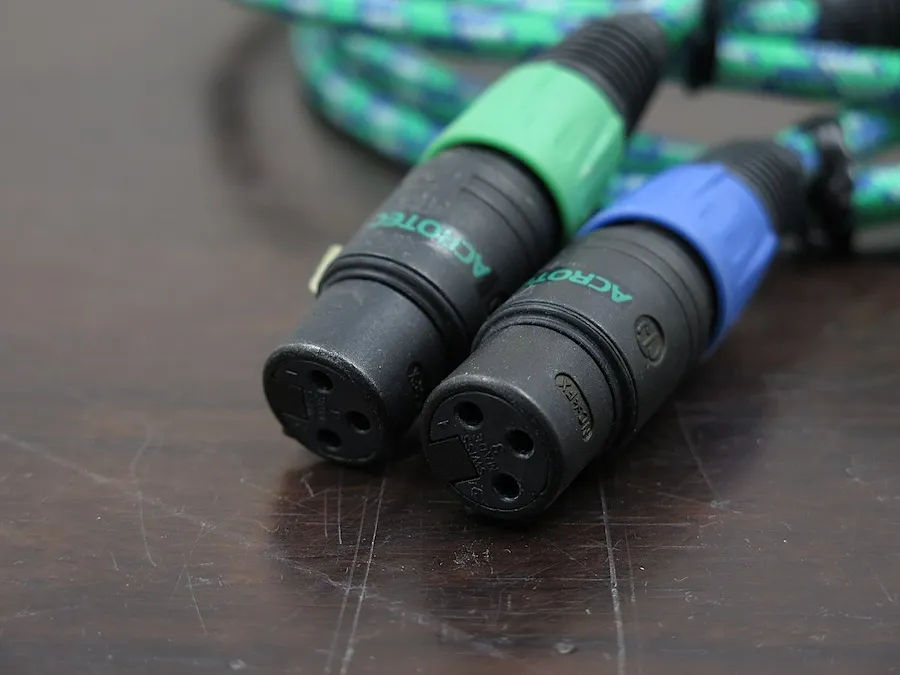 アクロテック ACROTEC 6N-A2030 XLRケーブル アクロテック ACROTEC 6N-A2030 XLRケーブル (1.0m) @35221｜中古