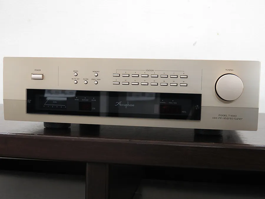 アキュフェーズ Accuphase T-1000 チューナー 元箱付