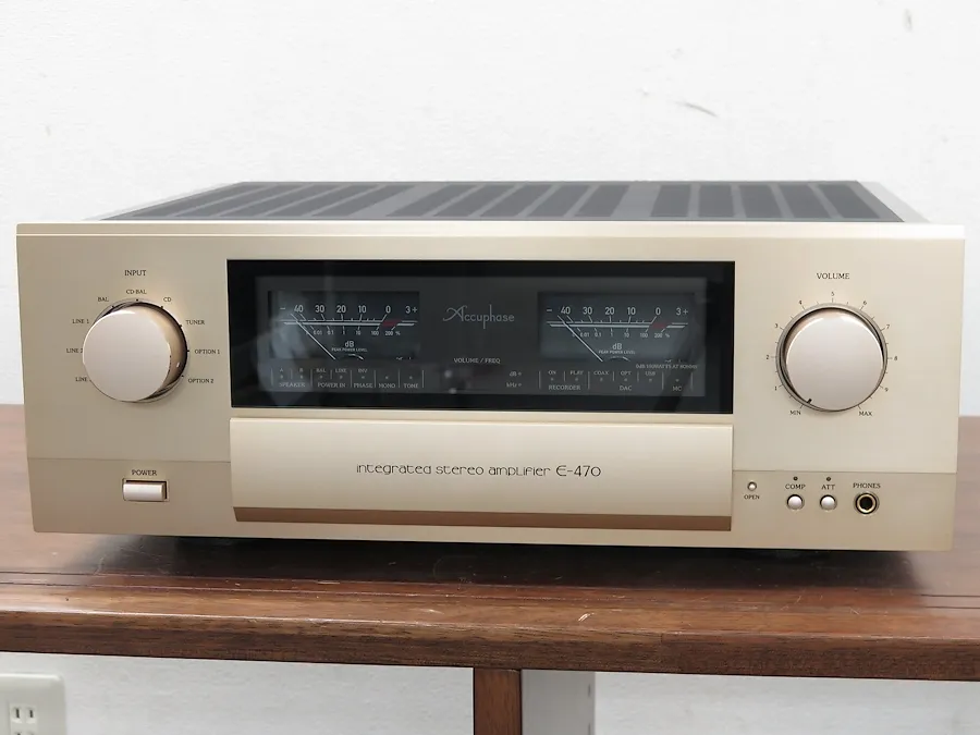 Accuphase E-470 プリメインアンプ