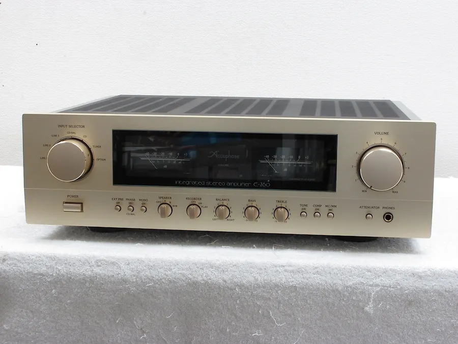 Accuphase E-260 プリメインアンプ 元箱付