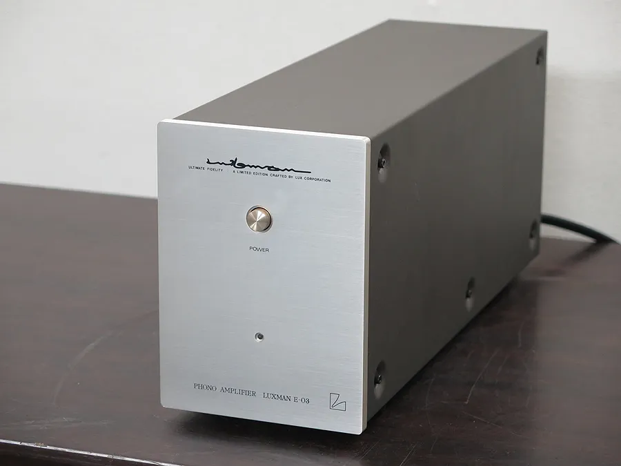 ラックスマン LUXMAN E-03 フォノイコライザー