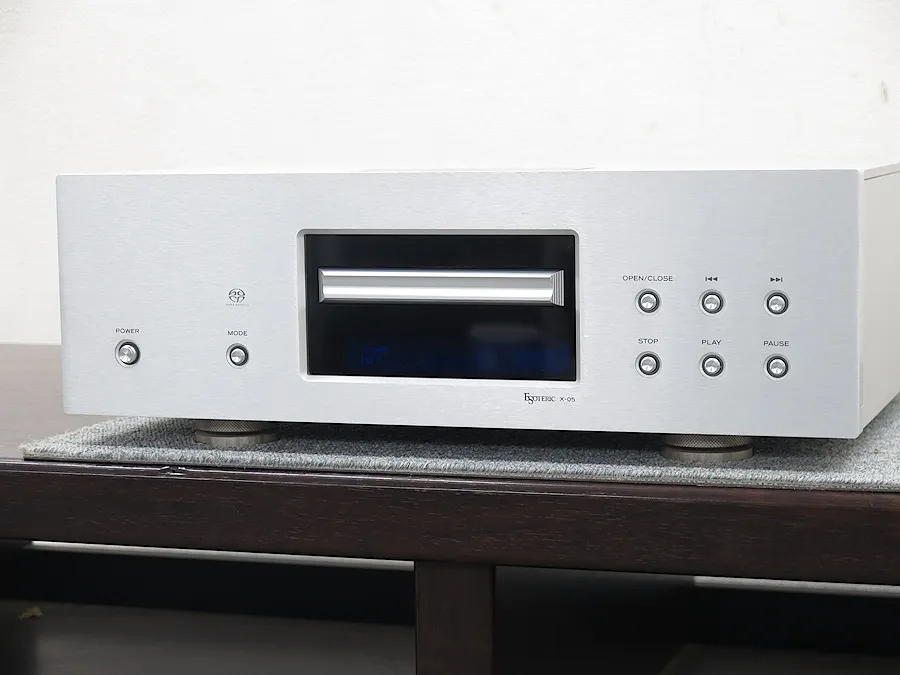 エソテリック ESOTERIC X-05 CDデッキ 2011年製 元箱付