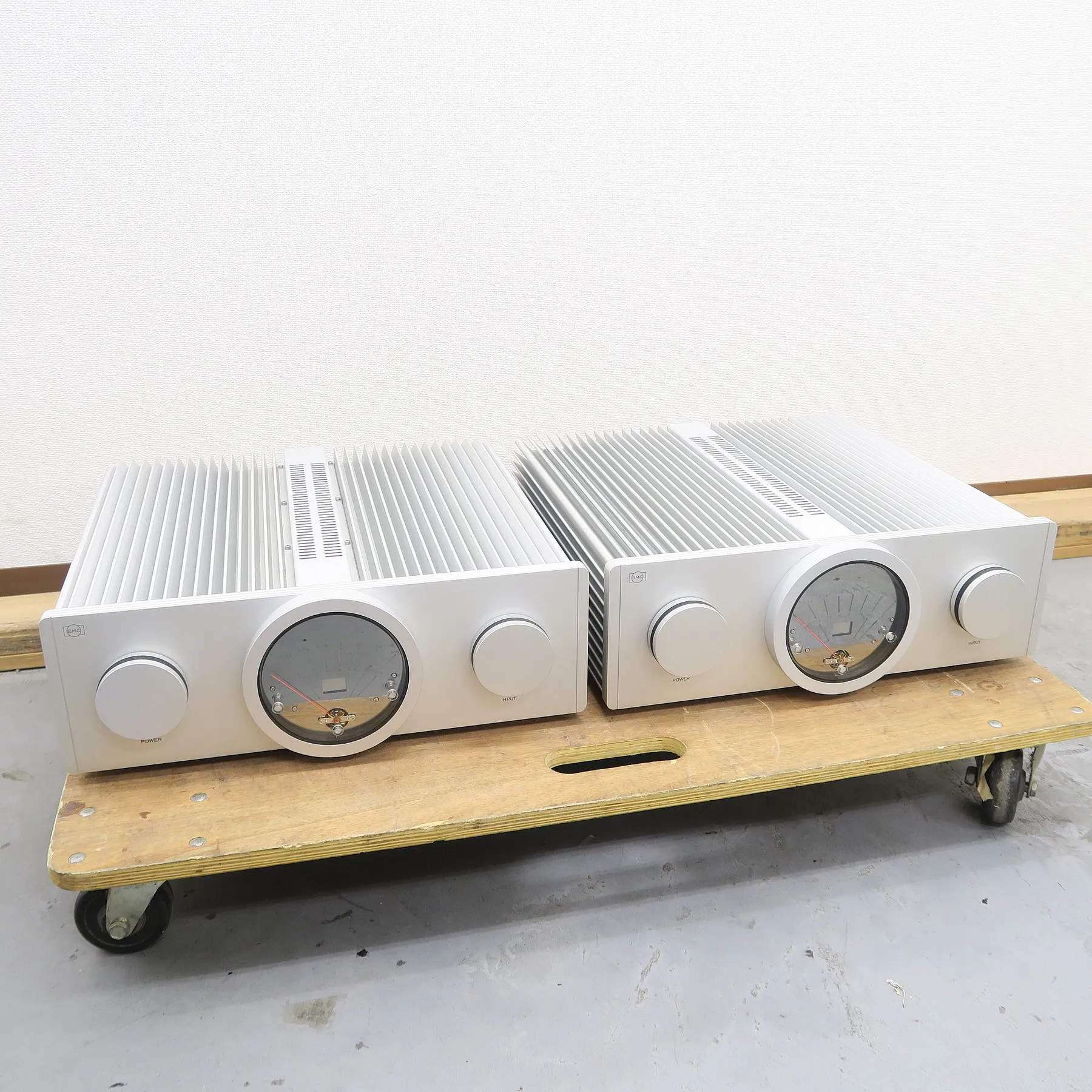 BMC AUDIO M2 (ペア) モノラルパワーアンプ 元箱付