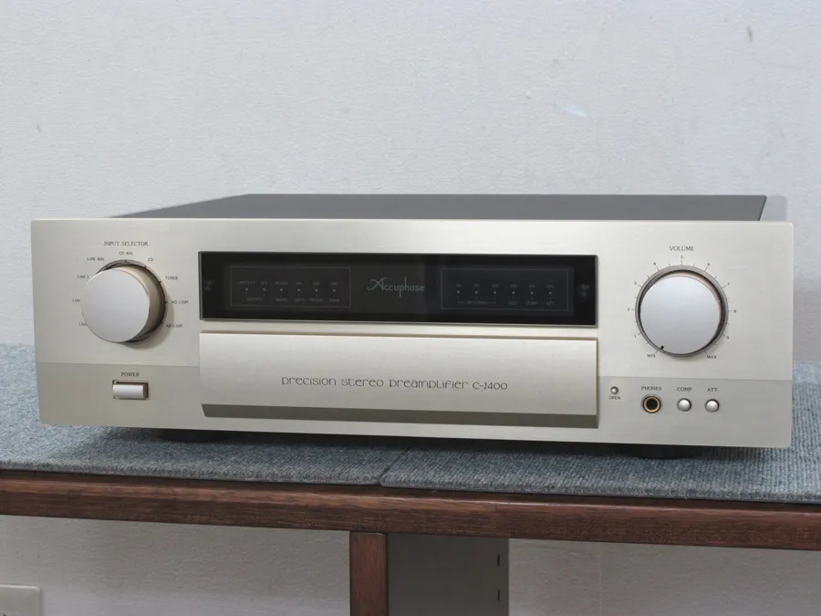 アキュフェーズ Accuphase C-2400 プリアンプ 元箱付き