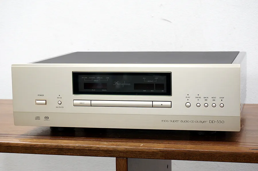 アキュフェーズ Accuphase DP-550 CDデッキ 元箱