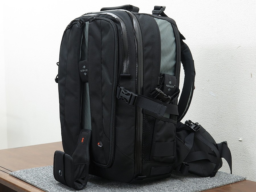 ロープロ Lowepro バーテックス 200AW カメラ リュック @36979 / 中古