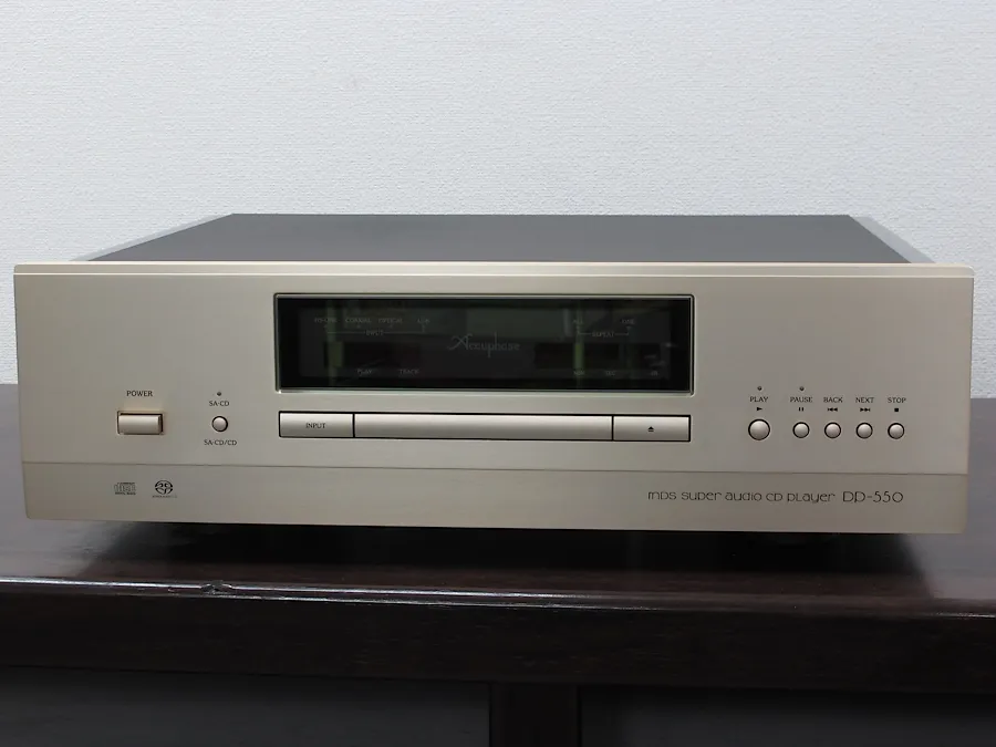 美品 アキュフェーズ Accuphase DP-550 CDデッキ 元箱付