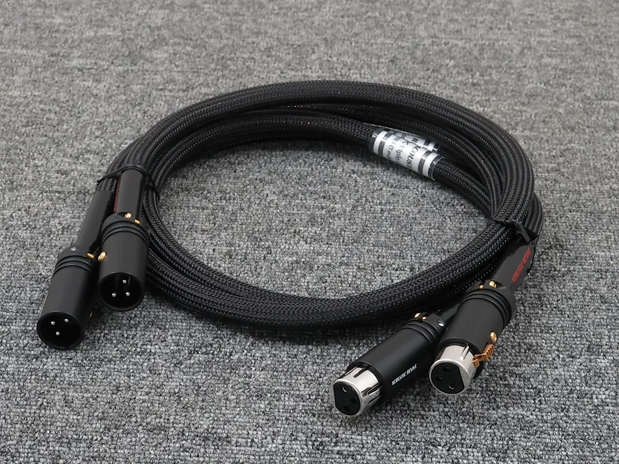アコリバ Acoustic Revive XLR-1.0 tripleC-FM ケーブル