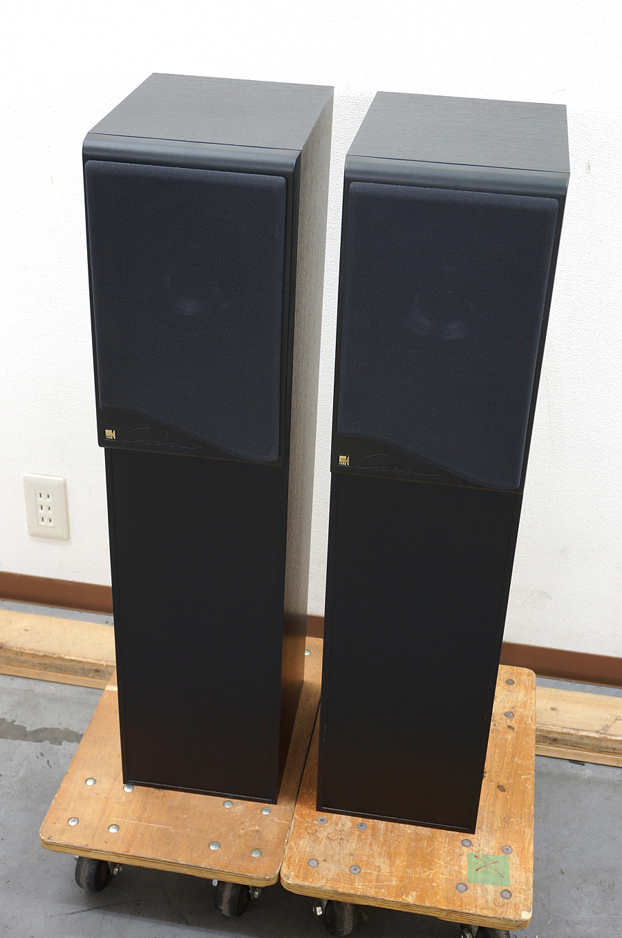 KEF CODA9 スピーカー ペア @37080 / 中古オーディオ買取、販売、通販