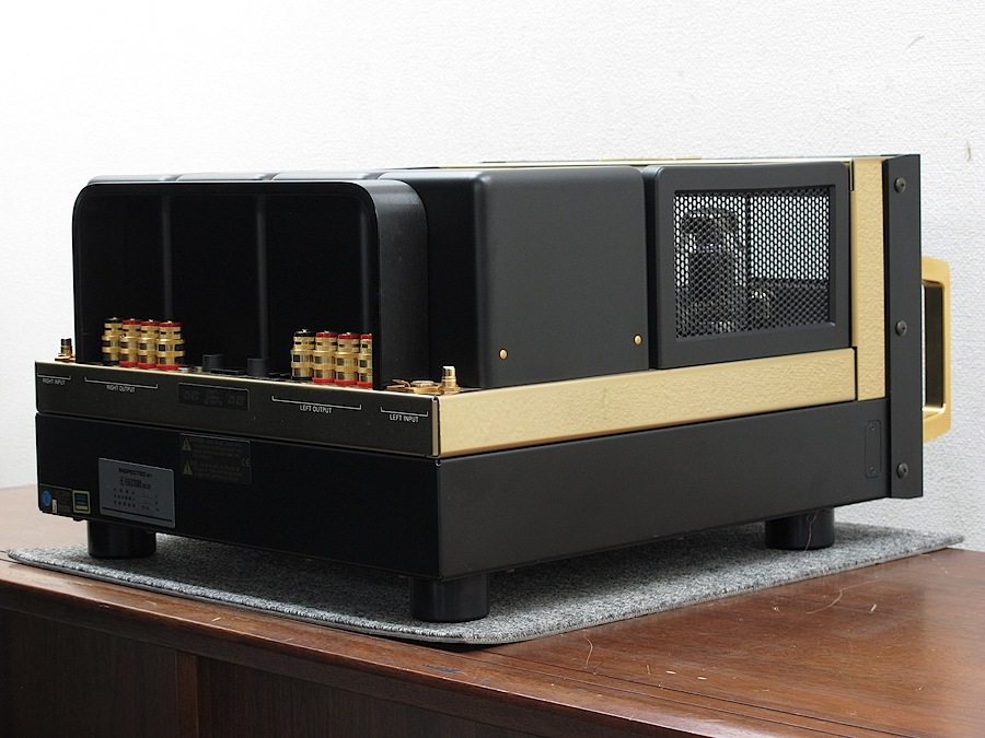 マッキントッシュ Mcintosh MC2000 パワーアンプ 元箱付 @37459 / 中古