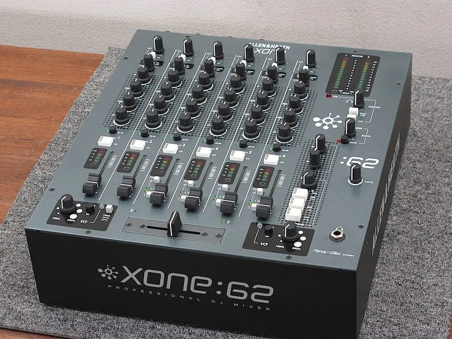 アレンアンドヒース Allen&Heath XONE:62 DJミキサー