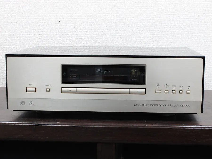 アキュフェーズ Accuphase DP-700 CDデッキ