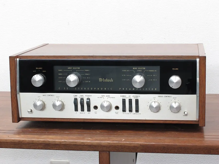 マッキントッシュ Mcintosh C22 (オリジナル) プリアンプ