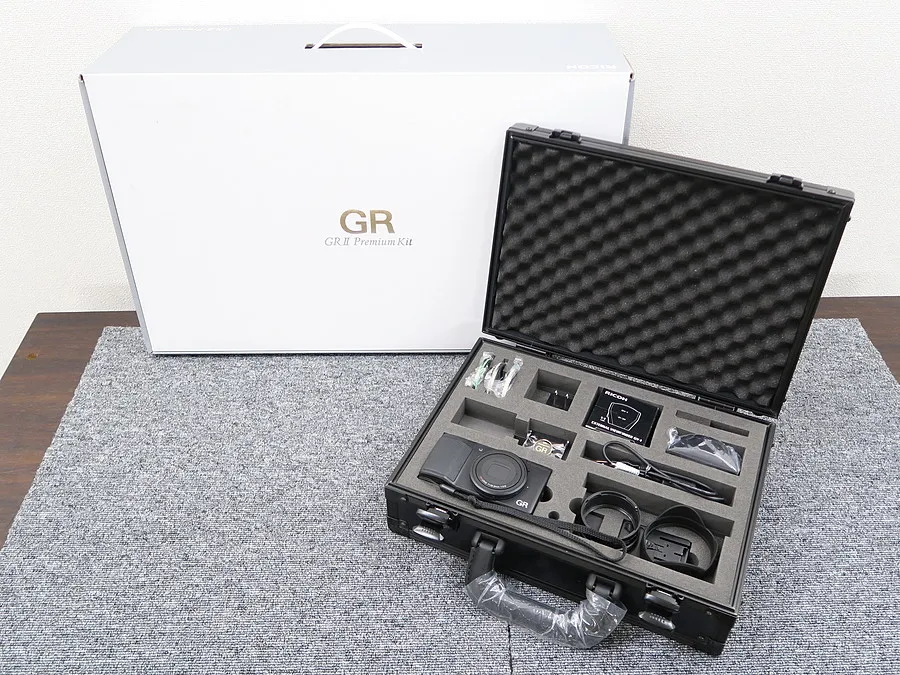 リコー RICOH GR II Premium Kit カメラ 元箱付