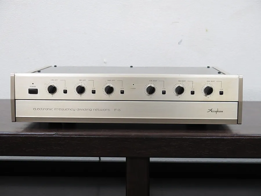 アキュフェーズ Accuphase F-15 チャンネルデバイダー