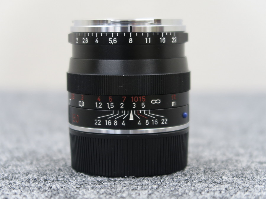 Carl Zeiss Planar T* 50mm F2 ZM Black 箱付