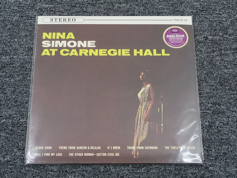 NINA SIMONE AT CARNEGIE HALL レコード