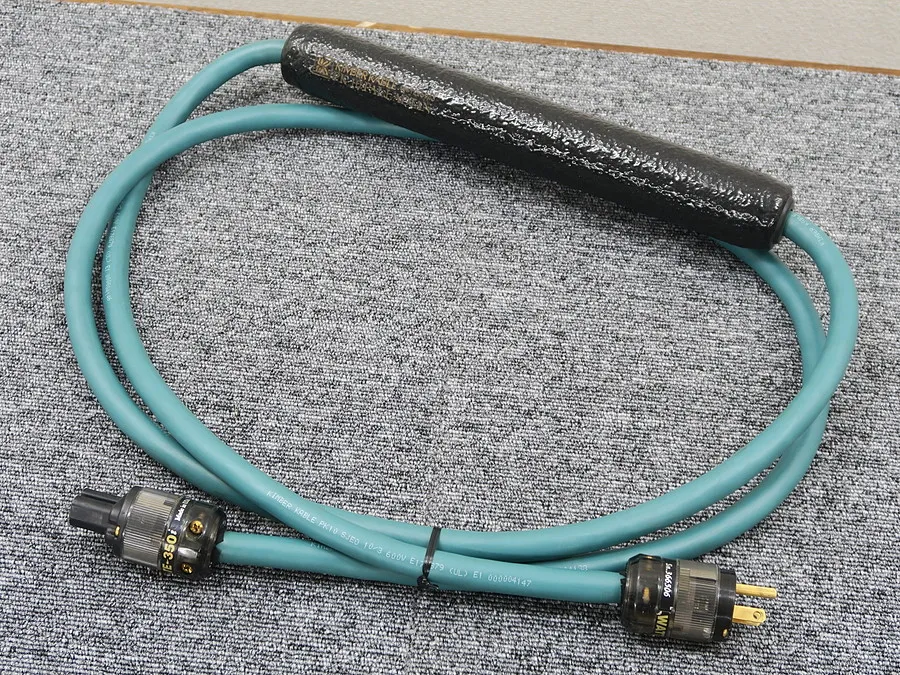 KIMBER KABLE PK-10 Palladian (2.5m) 電源ケーブル