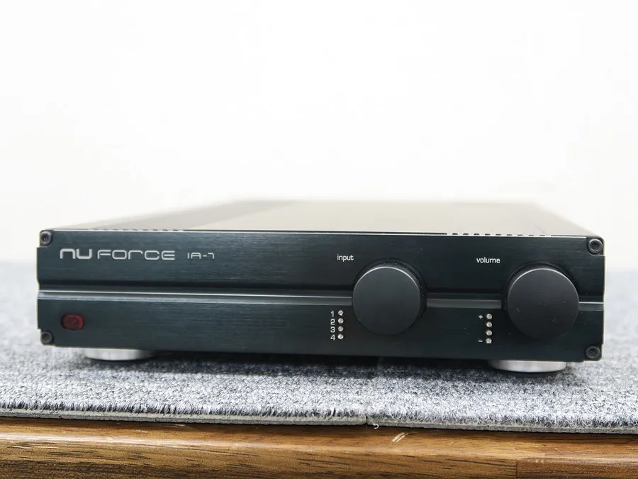 ニューフォース NuForce IA-7EV2 プリメインアンプ 正規