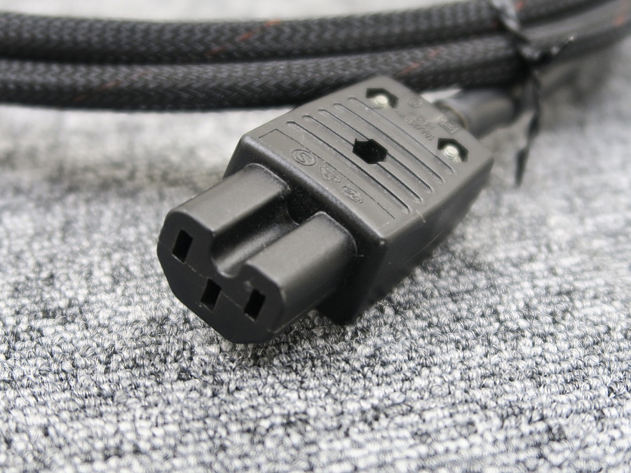 GOLDMUND Power Cable S (2.5m) 電源ケーブル @39121 / 中古