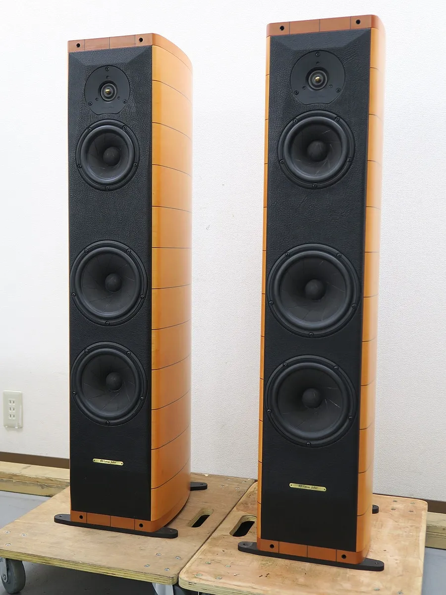 ソナス・ファベール Sonus faber Cremona スピーカー