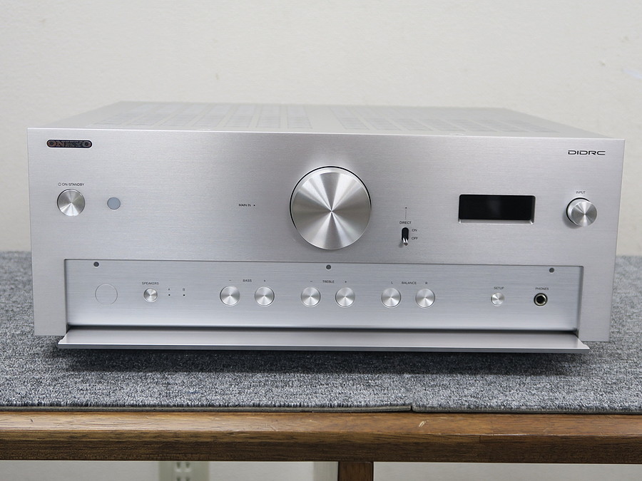 オンキヨー ONKYO A-9070 プリメインアンプ 元箱付 @40139 / 中古