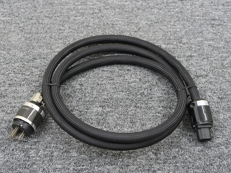 Acoustic Revive Power MAX Ⅲ (2.0m) 電源ケーブル