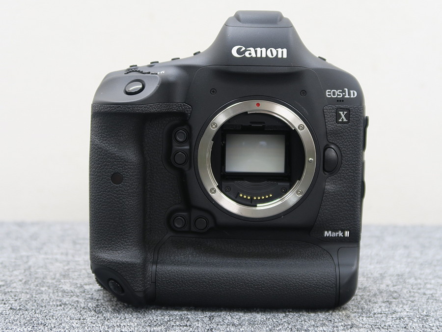 キヤノン Canon EOS-1D X Mark II カメラ 元箱付 @40544 / 中古オーディオ買取、販売、通販のショップアフロオーディオ横浜