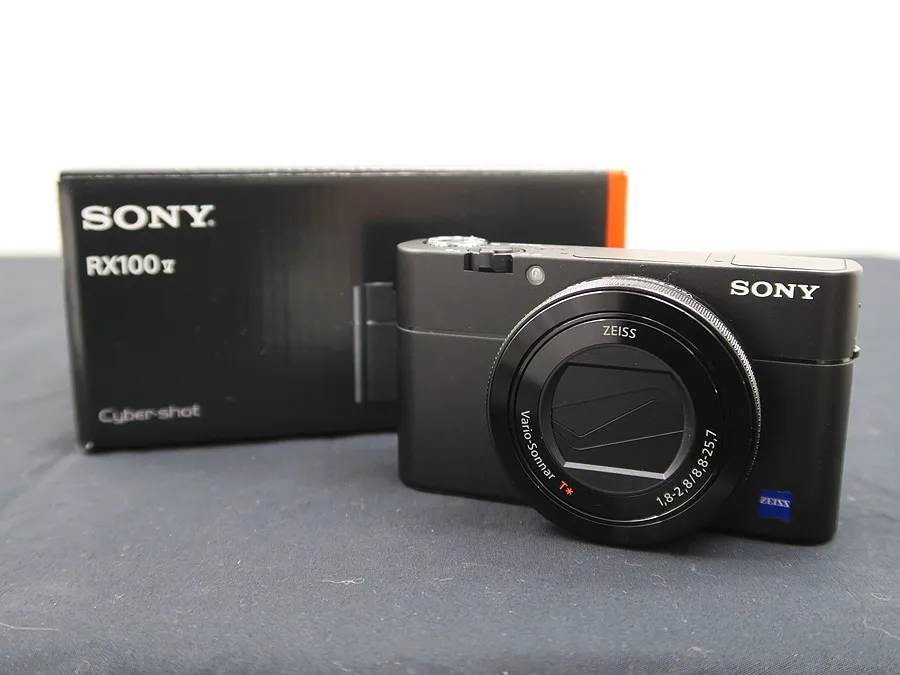 ソニー SONY Cyber-shot DSC-RX100 M5 レザーケース付き