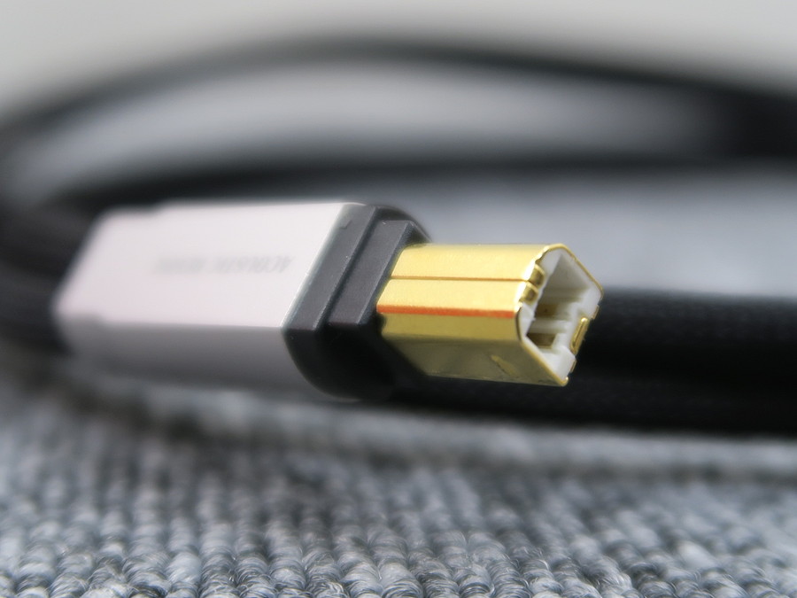 〈ACOUSTIC REVIVE〉 USB1.0SPS　USBオーディオケーブル USB Cable | Acoustic Revive