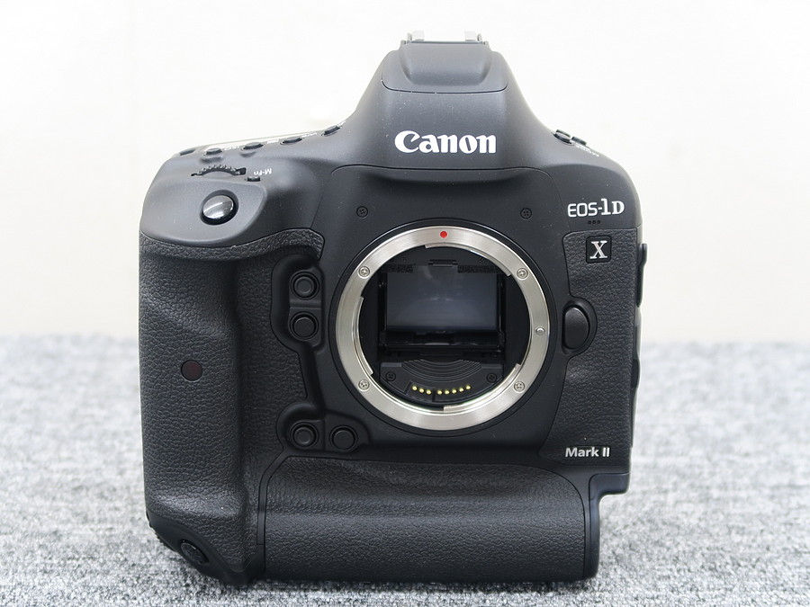 美品】キヤノン Canon EOS 1DX Mark II ボディ 元箱付 @41314 / 中古