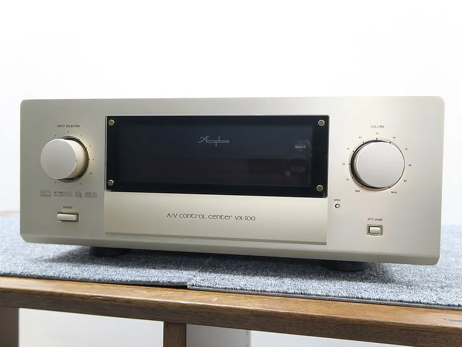 アキュフェーズ Accuphase VX-700 プリアンプ