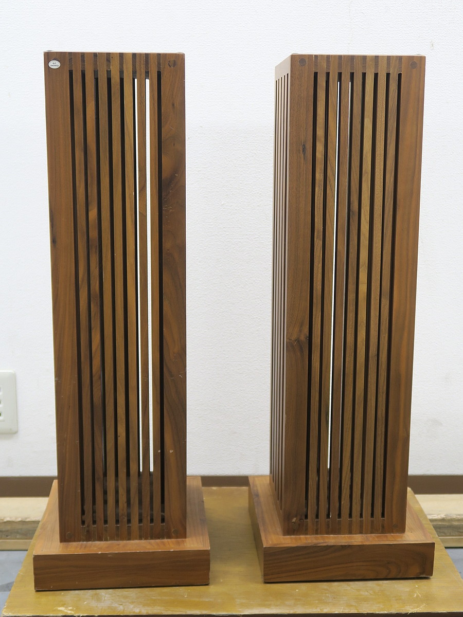 ◆大感謝祭!! Vintage Speaker 単品 m0s4474 Monolith 24 Inch Speaker Stand (Each) - Black | Supports 75