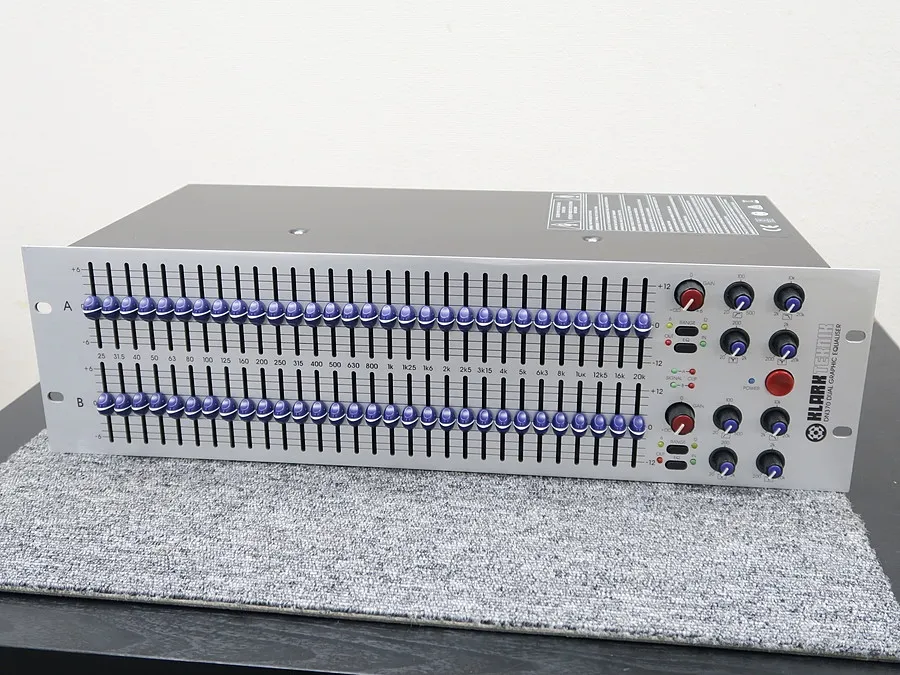 クラークテクニック KLARK TEKNIK DN370 グラフィックイコライザー 元箱付