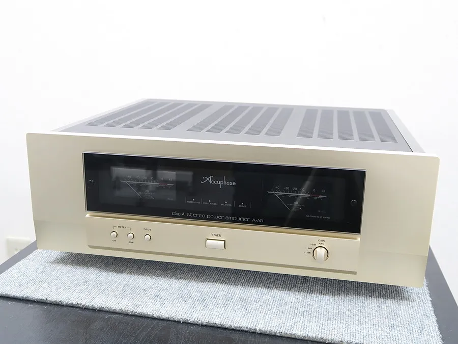 アキュフェーズ Accuphase A-30 パワーアンプ