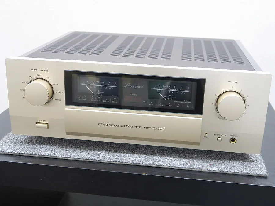 アキュフェーズ Accuphase E-360 プリメインアンプ