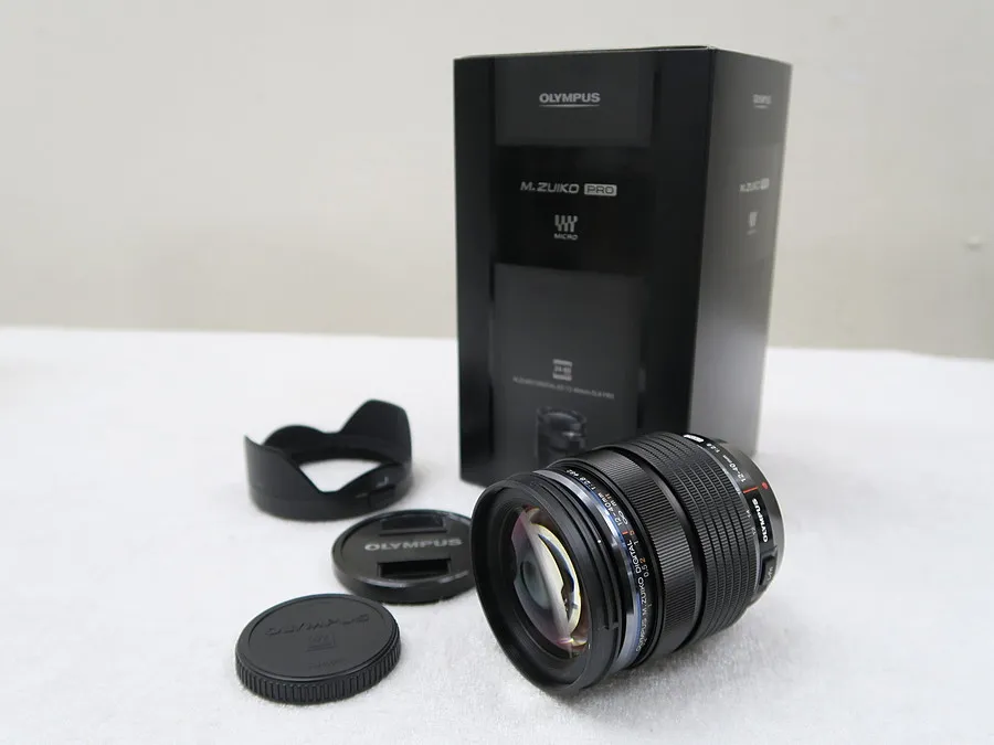 OLYMPUS M.ZUIKO DIGITAL ED 12-40mm F2.8 PRO カメラレンズ