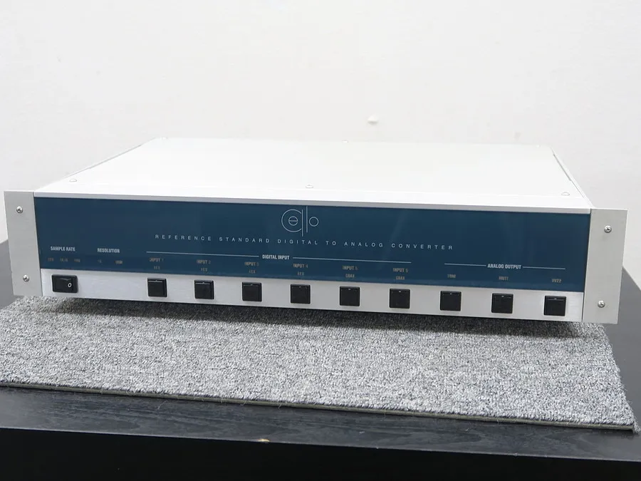 チェロ CELLO R-DAC D/Aコンバーター