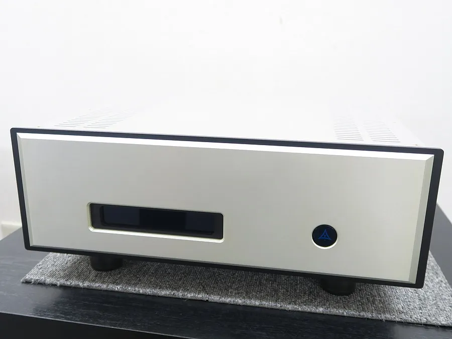 FM Acoustics FM411 パワーアンプ