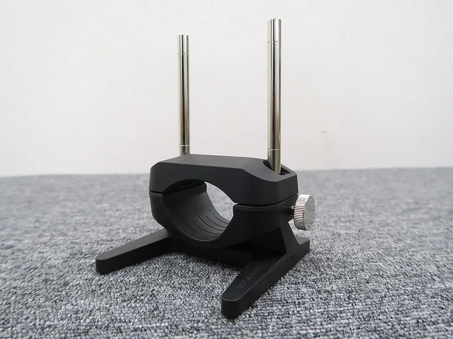 フルテック FURUTECH NCF Booster ケーブルホルダー